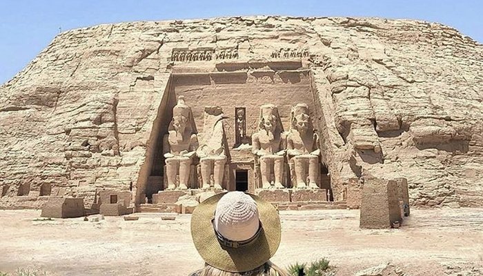Abu Simbel day tour